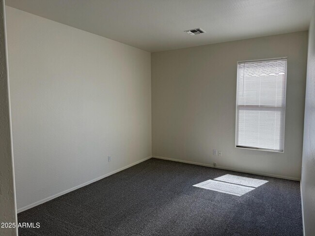Building Photo - 11779 West Cocopah St