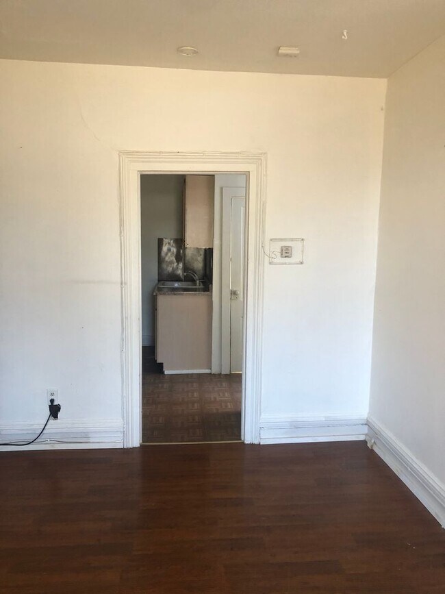 Building Photo - Steuben