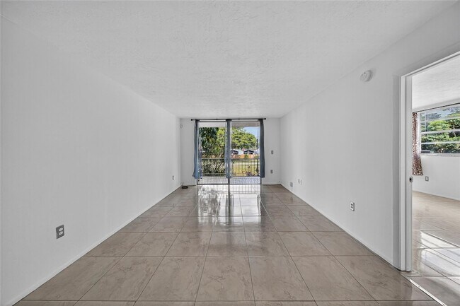 Building Photo - 7300 NW 17th St