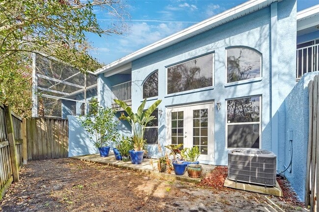 Building Photo - 13303 Arena Pl