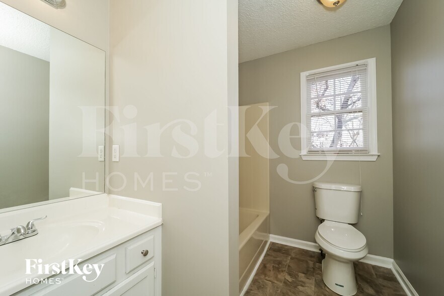 Building Photo - 128 Edgar Ct