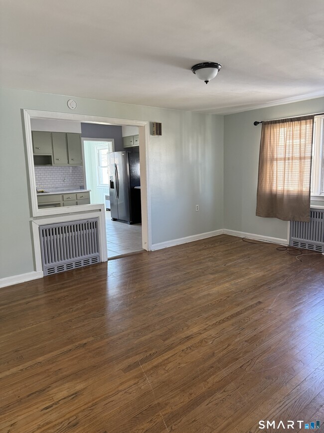 Building Photo - 95-97-97 Locust St