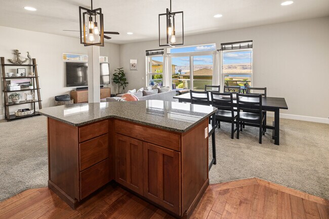 Building Photo - 9287 Riverview Way NW