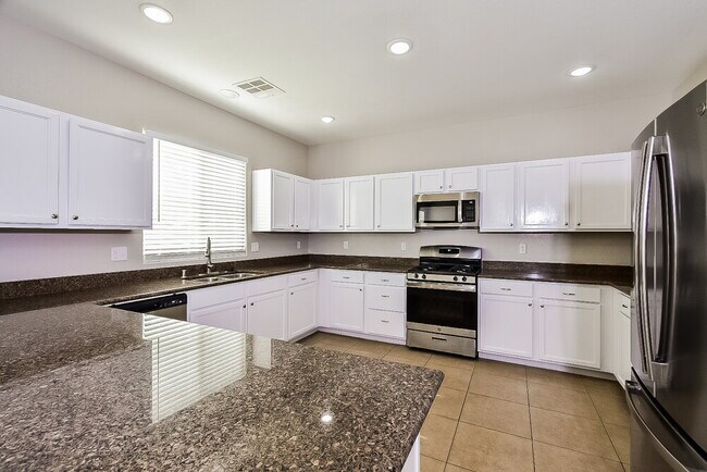 Building Photo - 8024 Carr Valley St