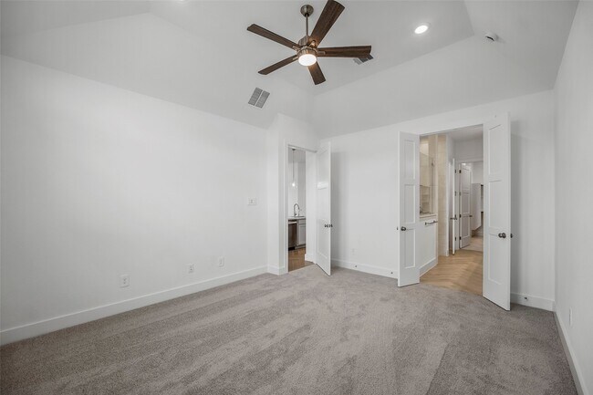 Building Photo - 21747 Zebra Swallowtail Dr