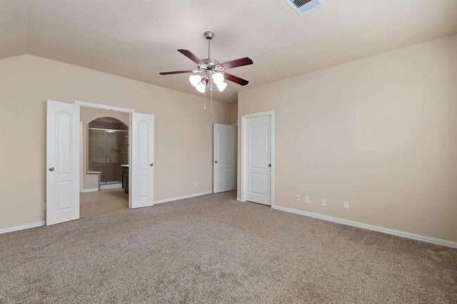 Building Photo - 16007 David Hill Ln