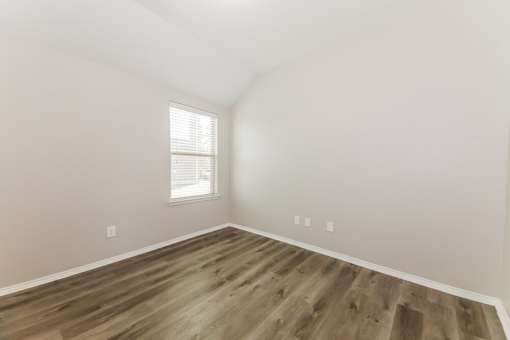 Building Photo - 1513 Applegate Way