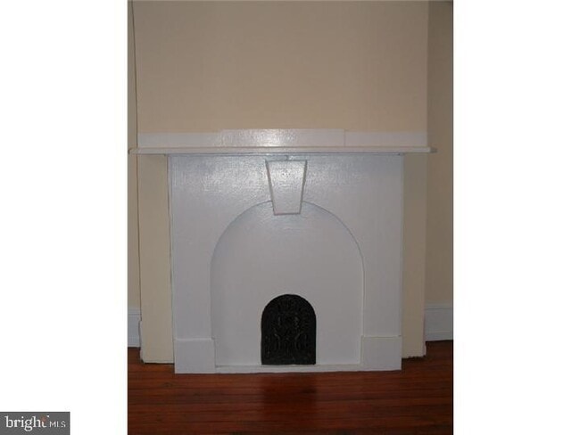 Building Photo - 805 N Beechwood St