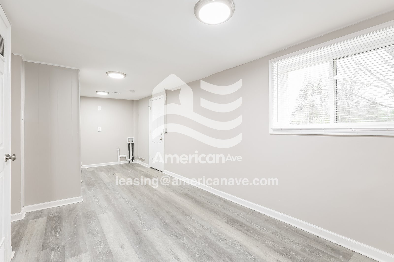 Building Photo - 77 Eastlawn Dr
