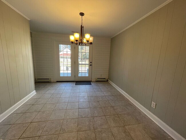 Building Photo - Call Amanda Tate at (757)289-6810 for more information