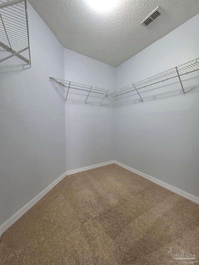 Building Photo - 4972 Genevive Ct