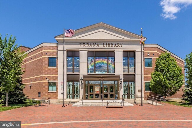 Building Photo - 3635 Stone Barn Dr