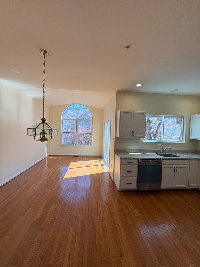 Building Photo - Beautifully Remodeled Randallstown 4bd/3.5ba W/ CAC, W/D, and Updates Galore! Available now