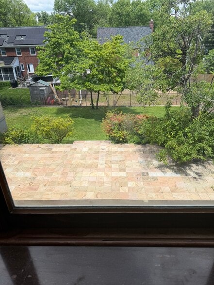 rear yard patio and yard - 3007 Oliver St NW