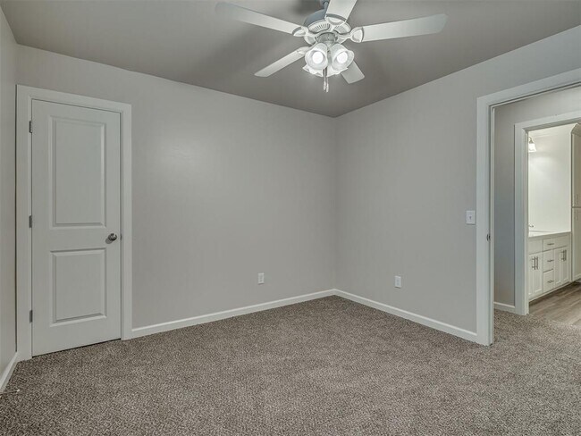 Building Photo - 12006 Rhya Ln