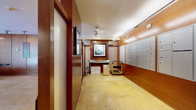 Building Photo - 2725 39th St NW