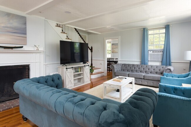 Building Photo - 16 Jefferson Shores Rd