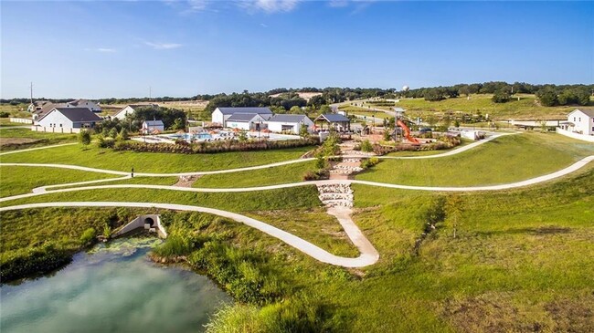Building Photo - 161 Fluttermill Loop