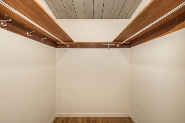 Building Photo - Wonderful Atrium Eichler in the Heart of Greenmeadow