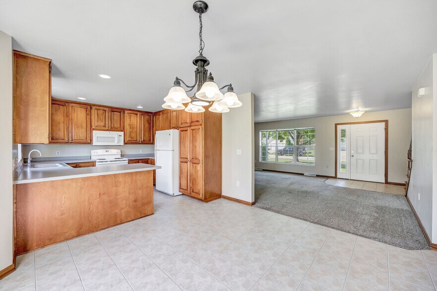 Building Photo - 156 Cavil Way