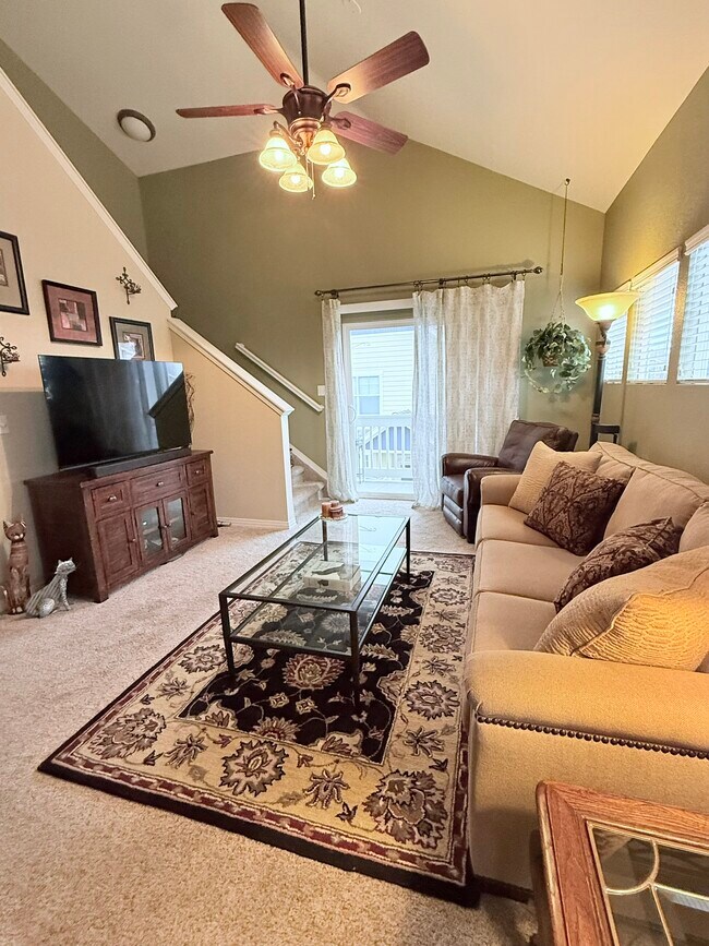 Building Photo - 9438 Ashbury Cir