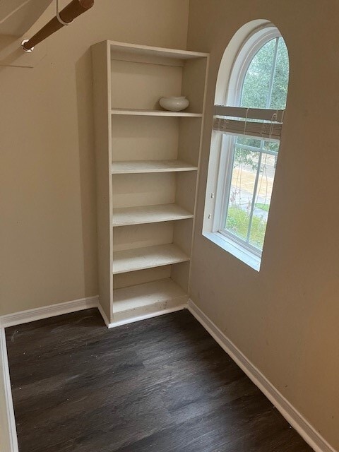 Building Photo - 3203 Apple Dale Dr