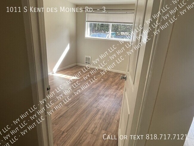 Building Photo - 1011 Kent Des Moines Rd