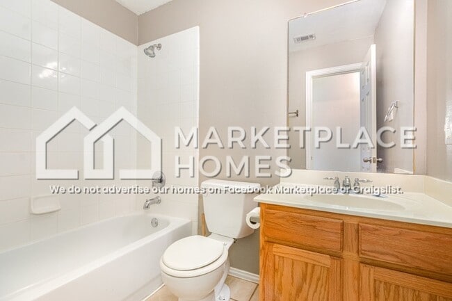 Building Photo - 10329 Nantucket Dr