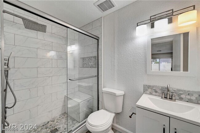 Building Photo - 8061 Draco Cir