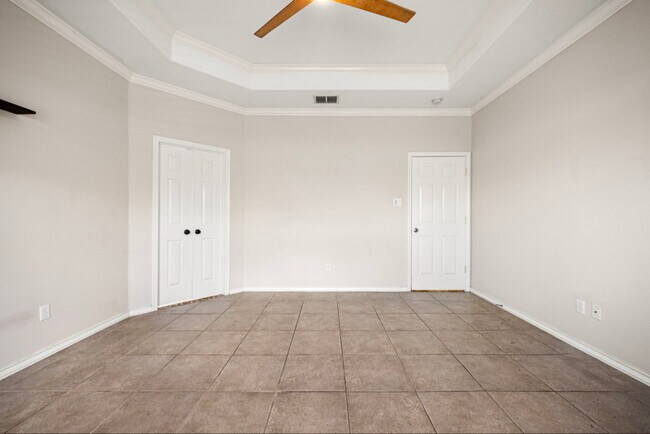 Building Photo - 2529 Windrose Dr