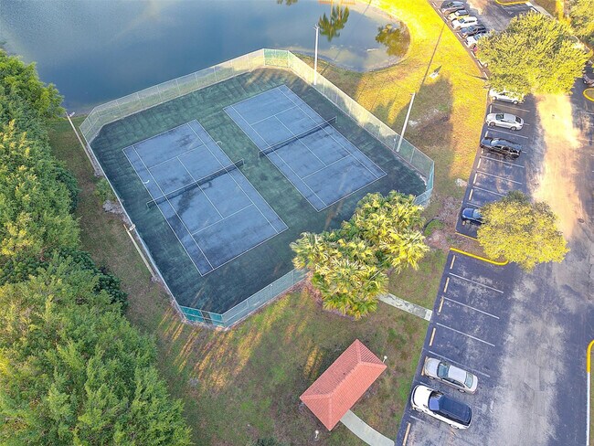 Building Photo - 12730 Vista Isles Dr