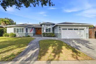 Building Photo - One-of-a-Kind Home with Pool, Gazebo, and Sunken Conversation Pit!