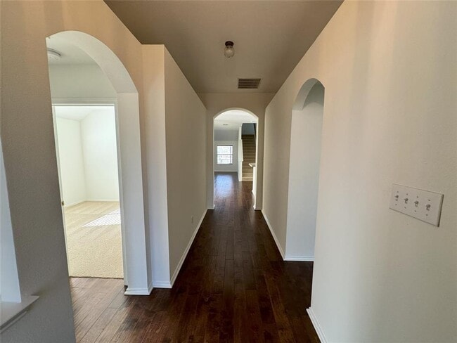 Building Photo - 1719 Grassy Creek Dr