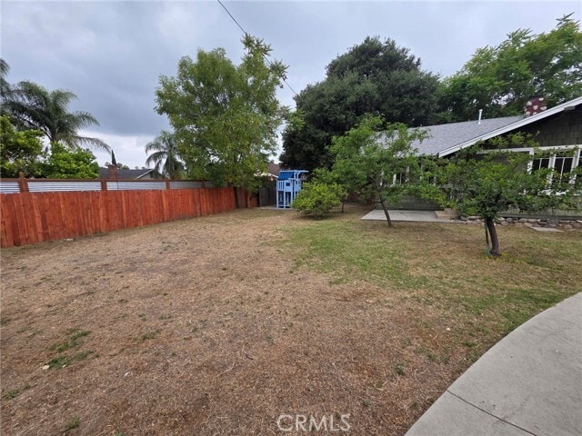 Building Photo - 2121 Garfield Ave