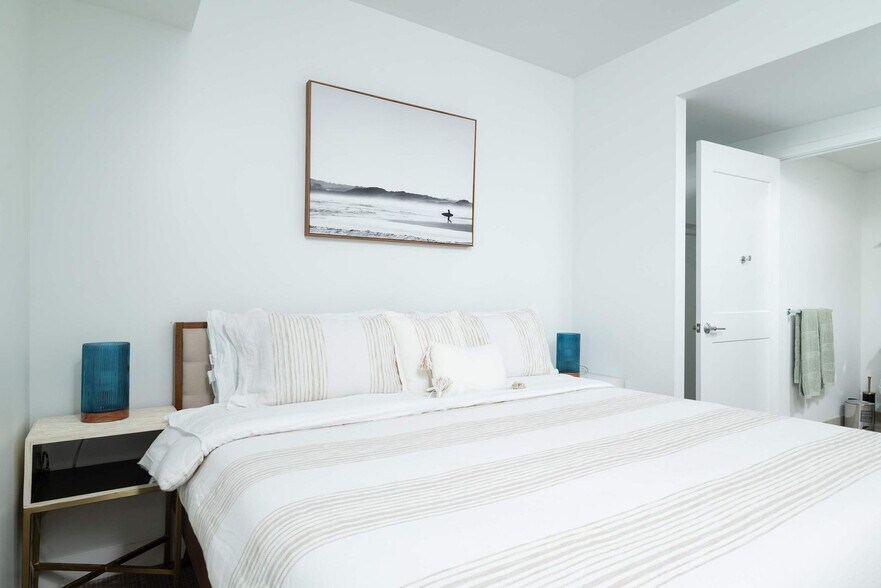 Building Photo - 360 Foley St