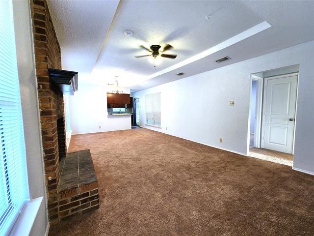 Building Photo - 2202 Bolivar St