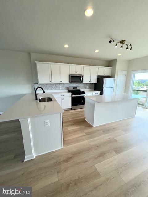 Building Photo - 142 Bamboo Shoot Ln