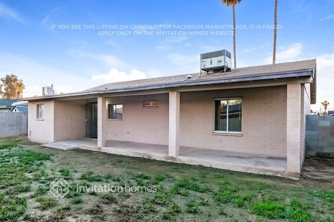 Building Photo - 6940 W Catalina Dr