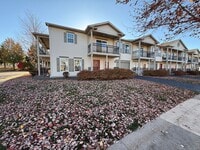 Building Photo - Three Bedroom Condo in Tradition Point
