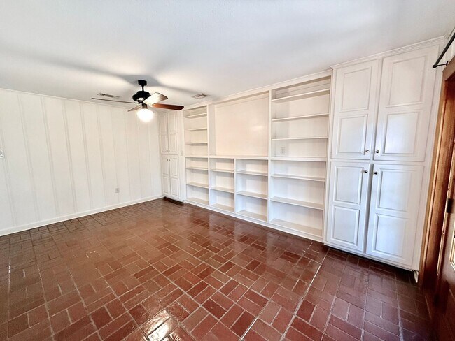 Building Photo - 3134 Fritchie Dr