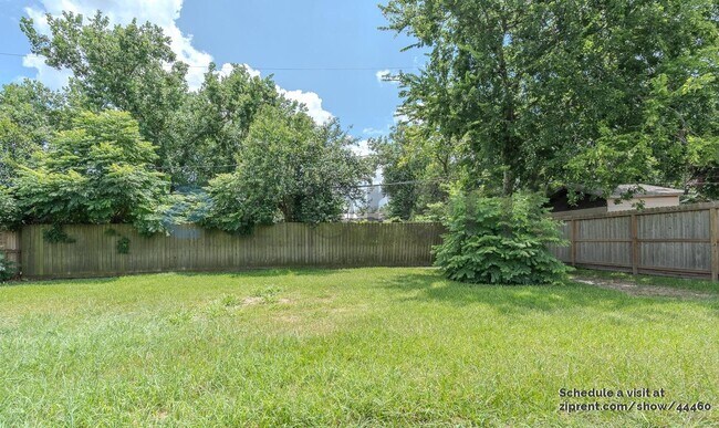 Building Photo - 4111 Beran Dr