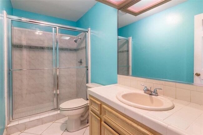 Building Photo - 3482 Chablis Dr