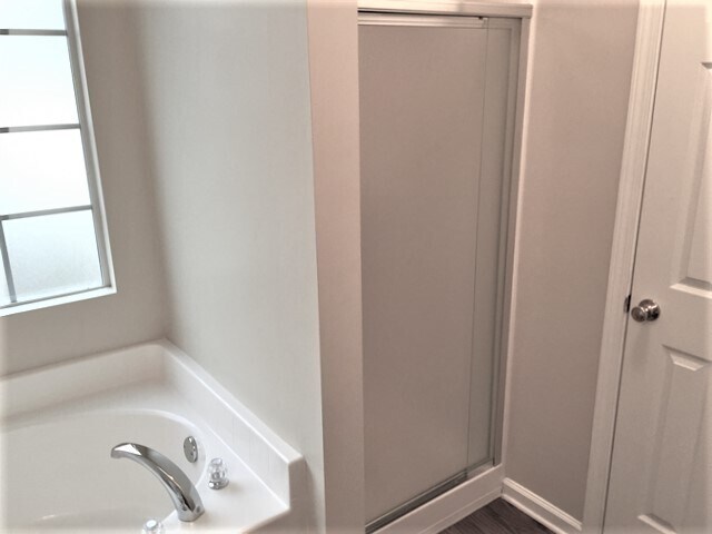 Building Photo - 11 Escapade Lane