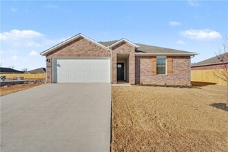 Building Photo - 539 Colorado St