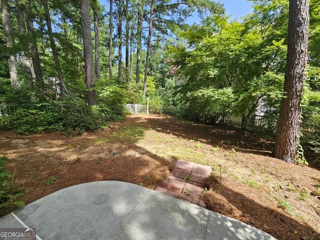 Building Photo - 701 S Fairfield Dr