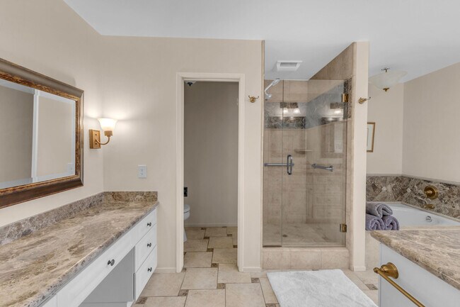 Building Photo - 31 Stanford Dr