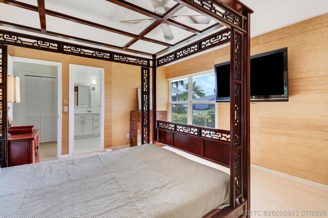 Building Photo - 13760 Sand Crane Dr