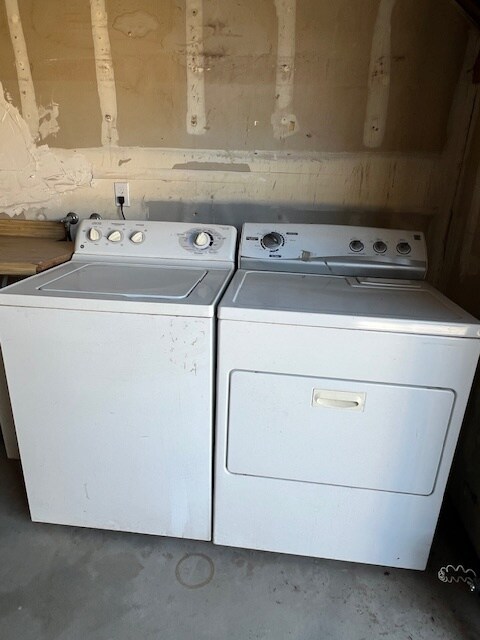 Building Photo - 728 S Norma St