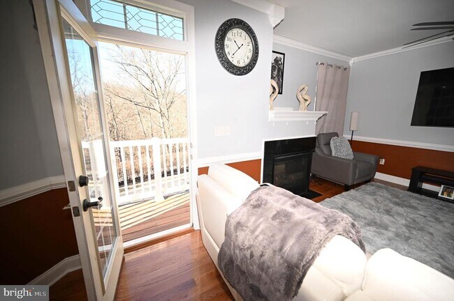 Building Photo - 9310 Paragon Way