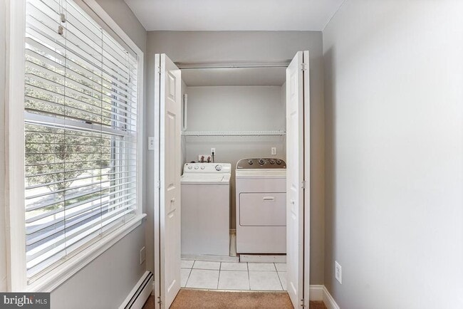 Building Photo - 4236 Florida Ave